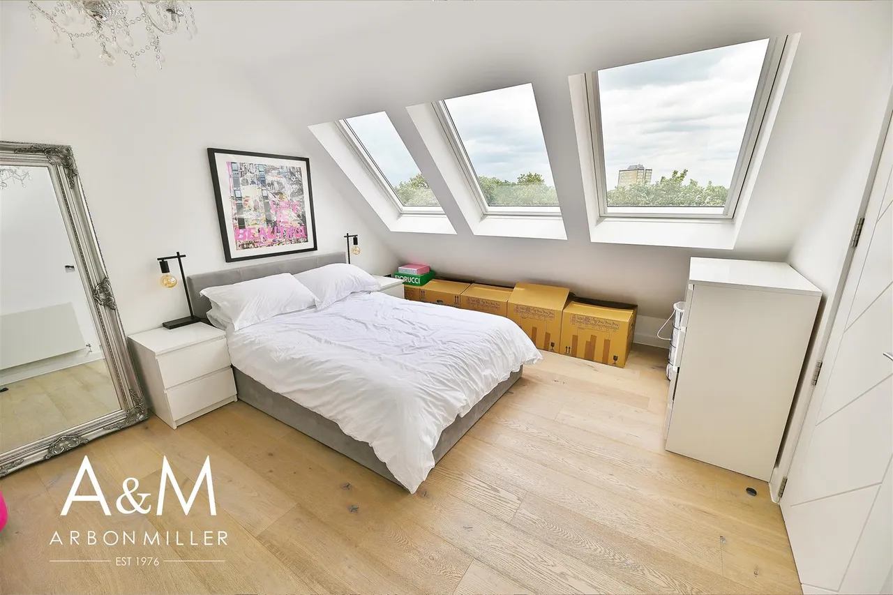 Cannonhall Court Netley Road, Essex Newbury Park, IG2, photo 14