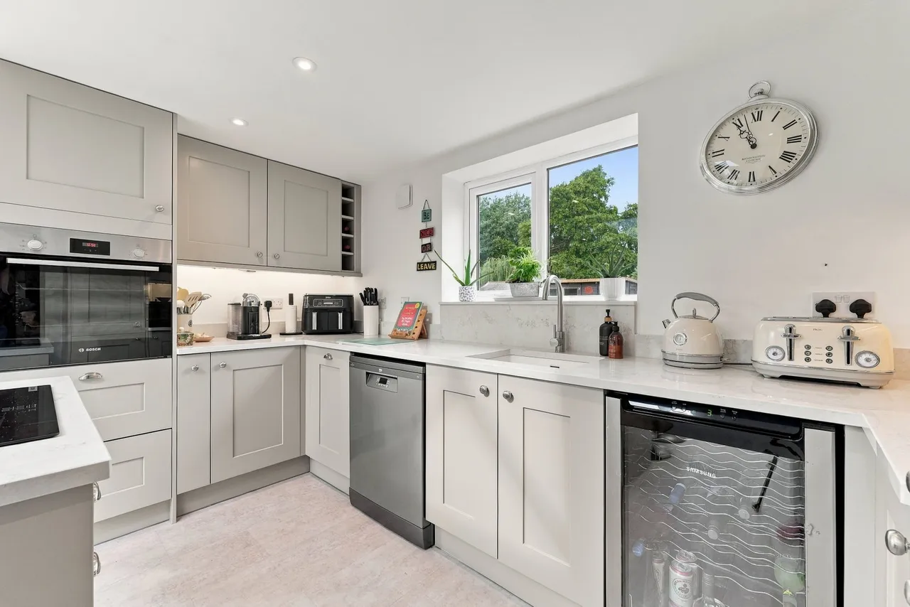 Croft View in Edingley, Character Cottage with Countryside Views & Separate Parking, photo 7