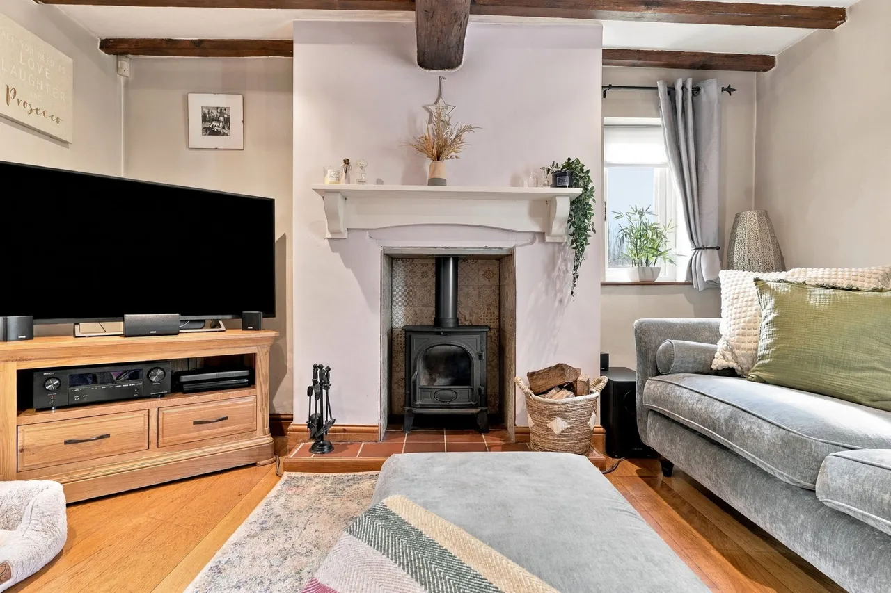 Croft View in Edingley, Character Cottage with Countryside Views & Separate Parking, photo 15
