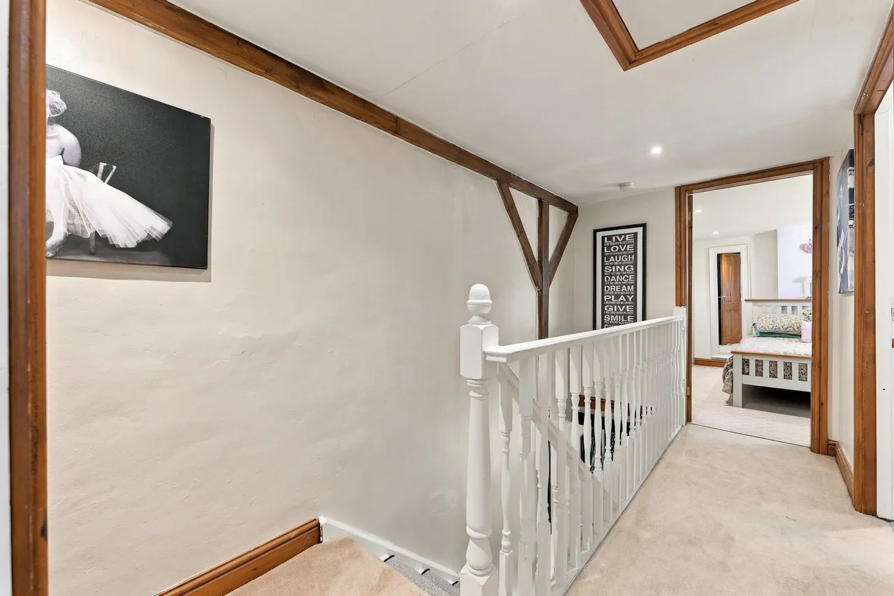 Croft View in Edingley, Character Cottage with Countryside Views & Separate Parking, photo 16