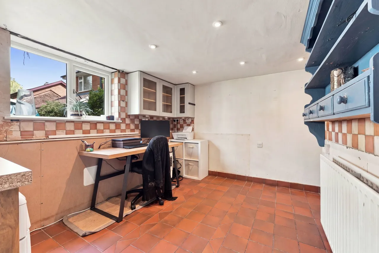 Croft View in Edingley, Character Cottage with Countryside Views & Separate Parking, photo 27