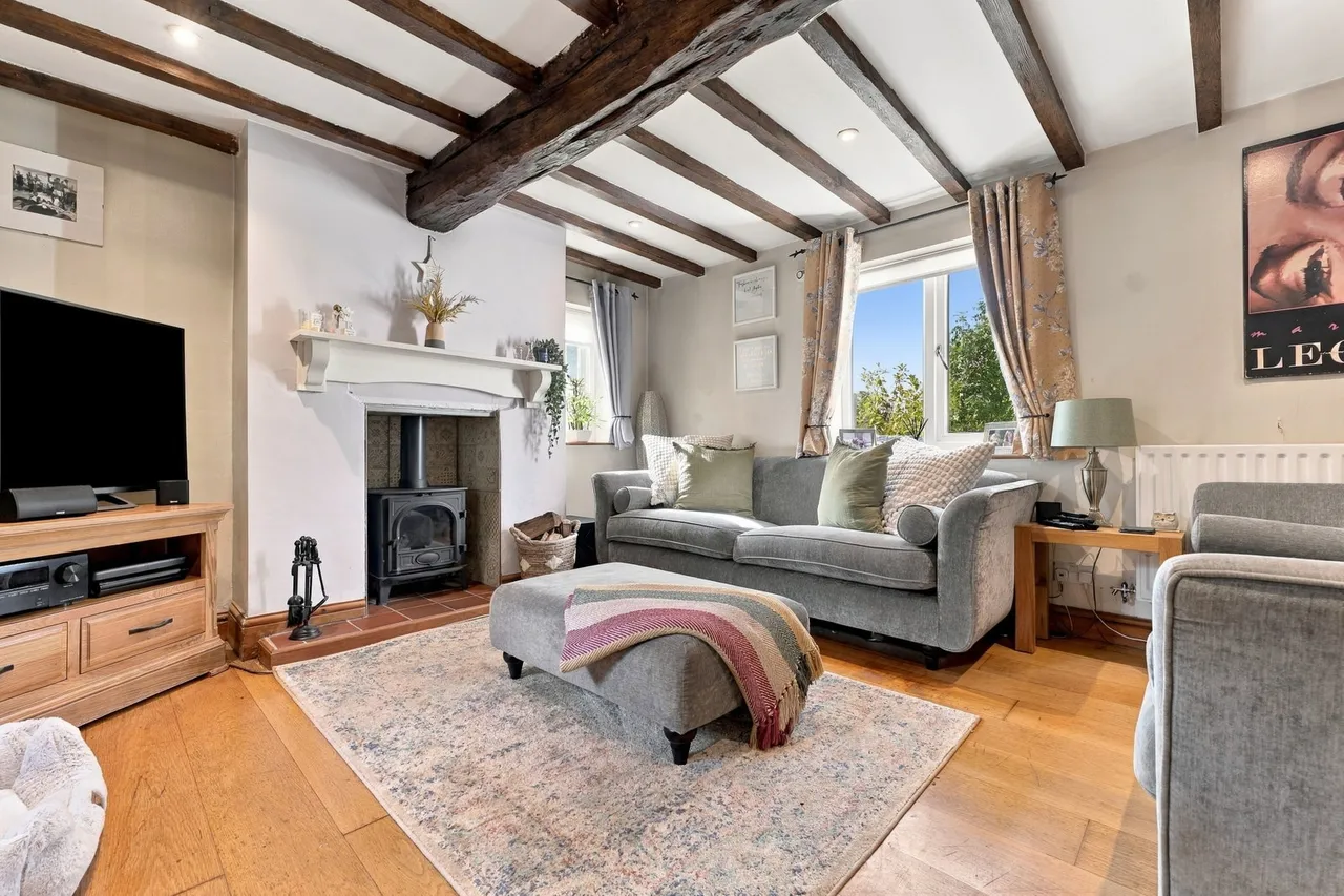 Croft View in Edingley, Character Cottage with Countryside Views & Separate Parking, photo 14