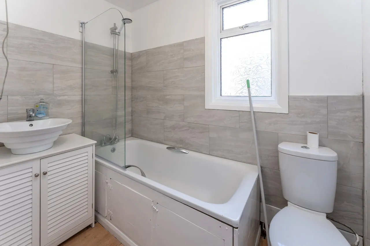Winchelsea Road, London, N17, photo 9