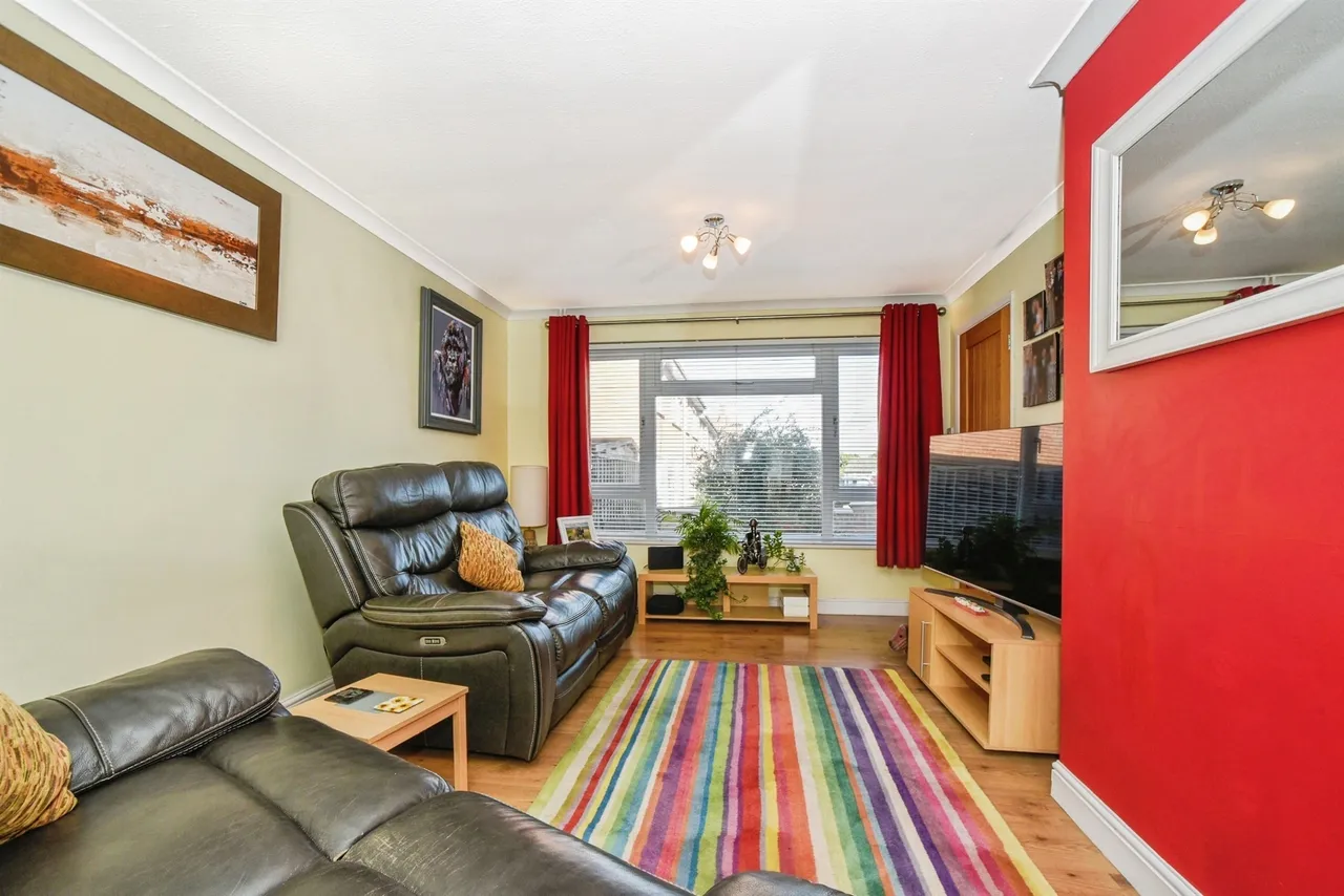Churchill Close, Calne, SN11, photo 8