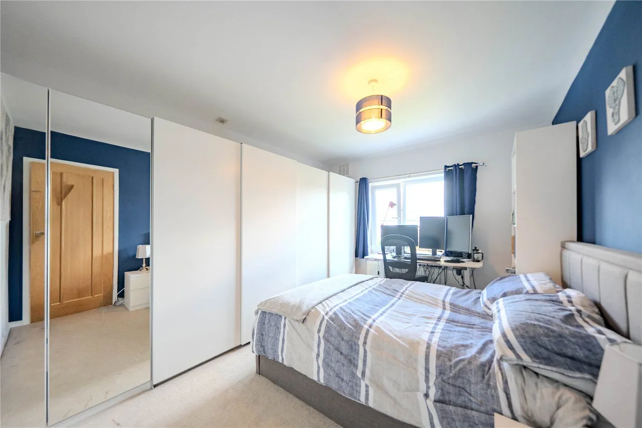 Buckstone Grove, Leeds, LS17, photo 6