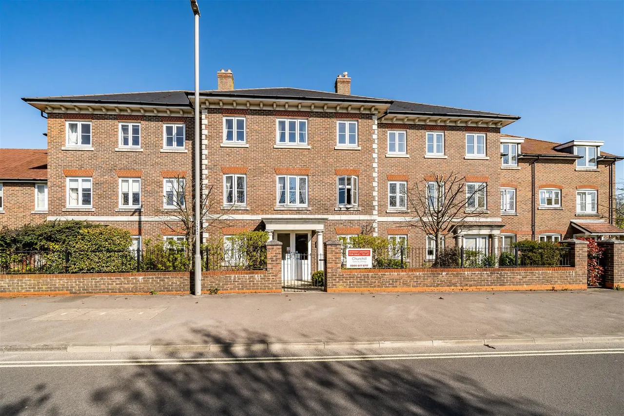 2 bed flat for sale, Wessex Road, Dorchester, DT1