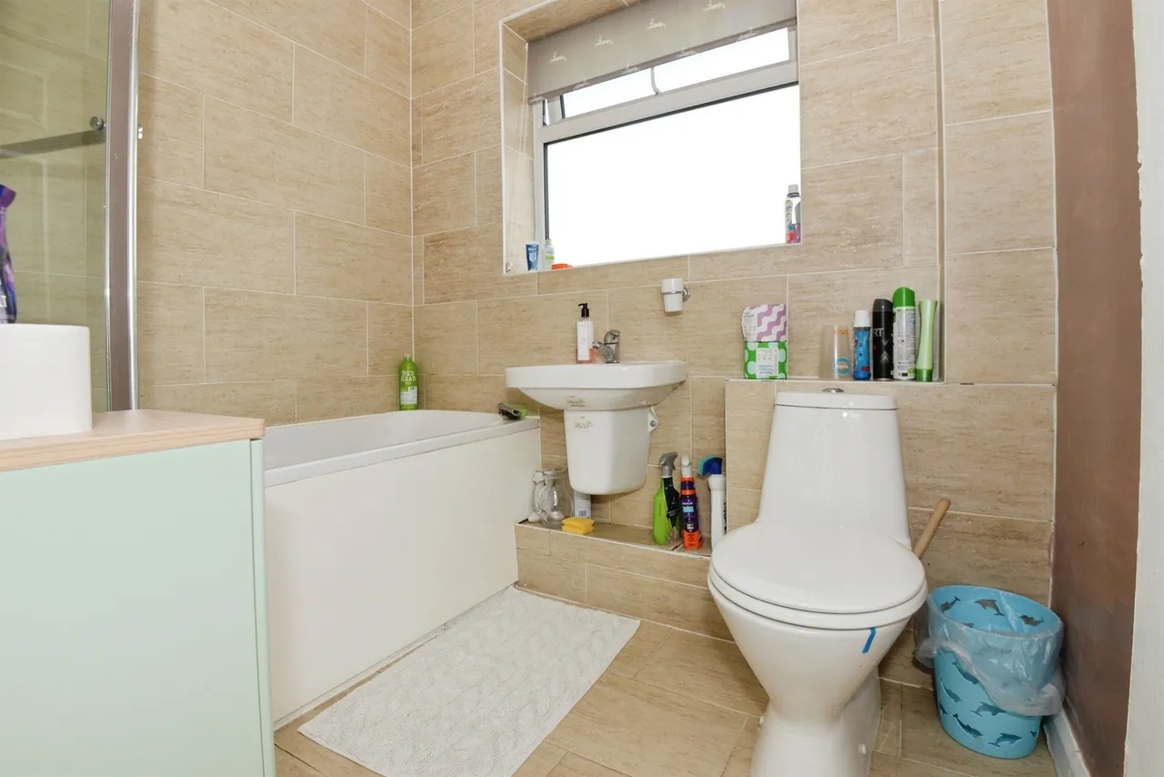 Carrington Road, High Wycombe, HP12, photo 20