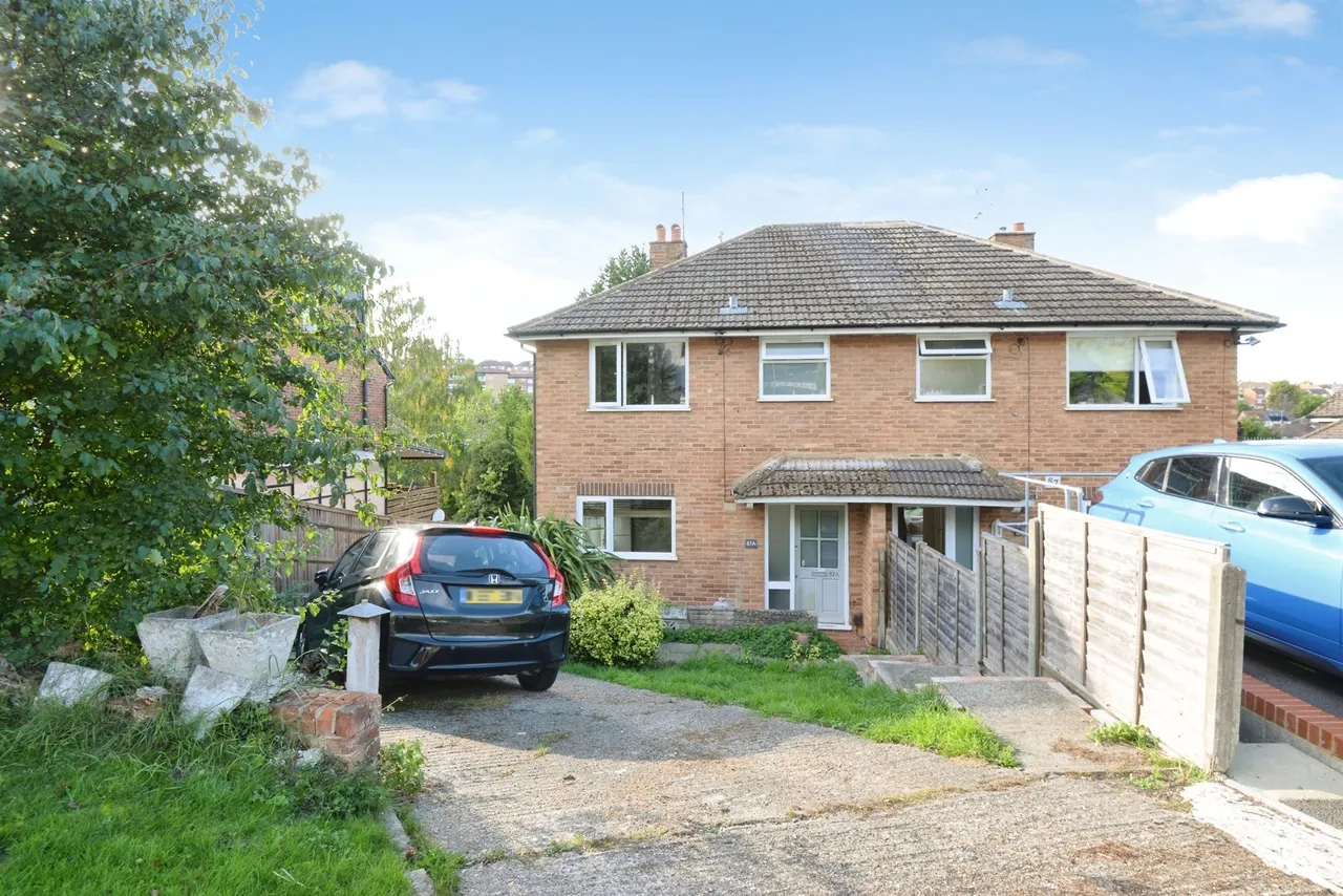 Carrington Road, High Wycombe, HP12, photo 11