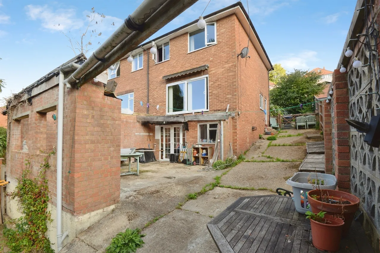 Carrington Road, High Wycombe, HP12, photo 10
