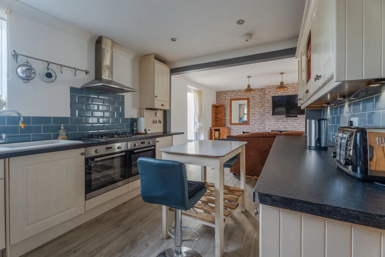 Elmlea Avenue, Fremington, EX31, photo 6