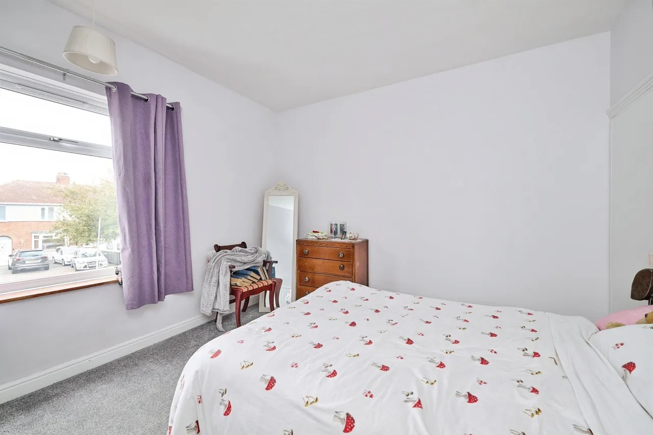 Broadway, Yaxley, Peterborough, photo 6