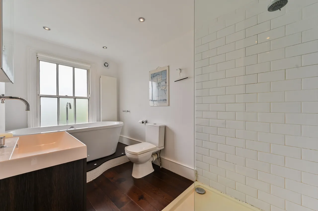 19 Sabine Road, London, photo 10