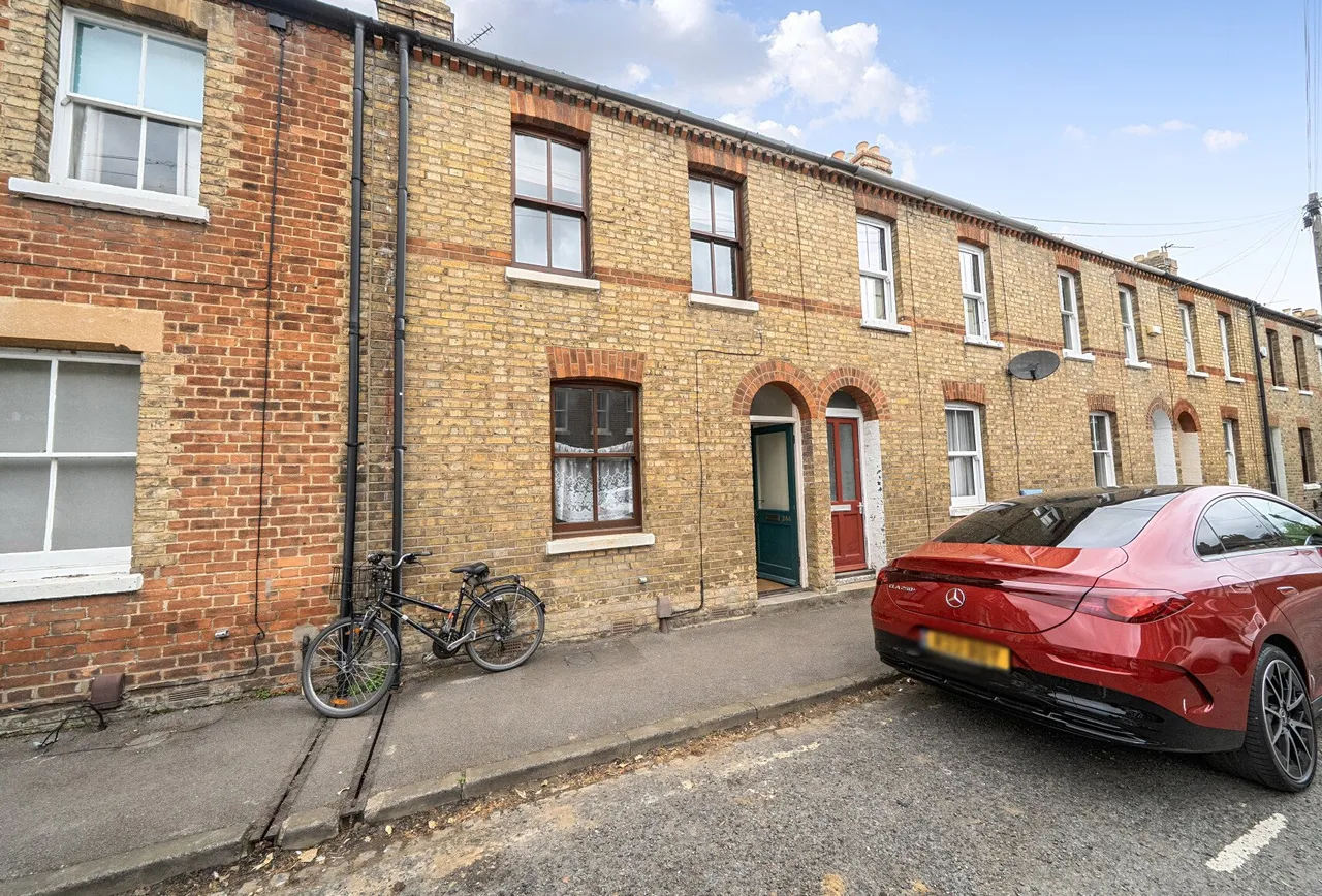 2 bed house for sale — Marlborough Road, Oxford, OX1 4LU