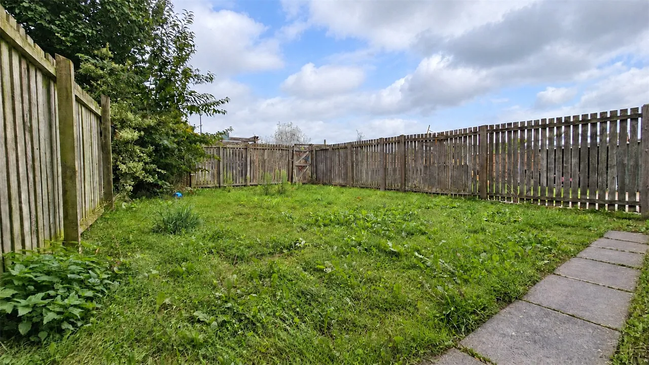Addenbrooke Drive, Hunts Cross, L24, photo 9