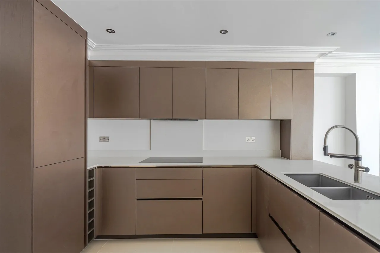 Tremayne Walk, Camberley, Surrey, GU15 1AH, photo 4