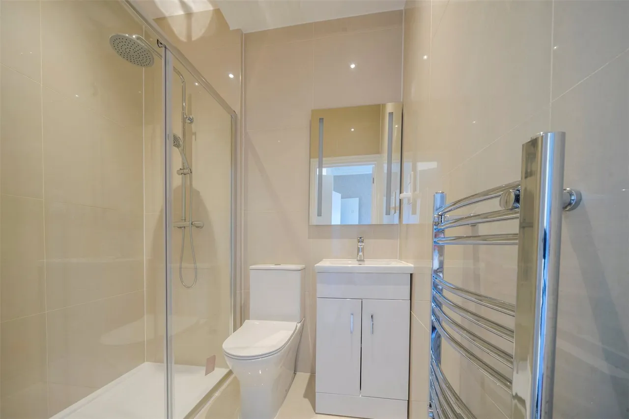 Tremayne Walk, Camberley, Surrey, GU15 1AH, photo 8