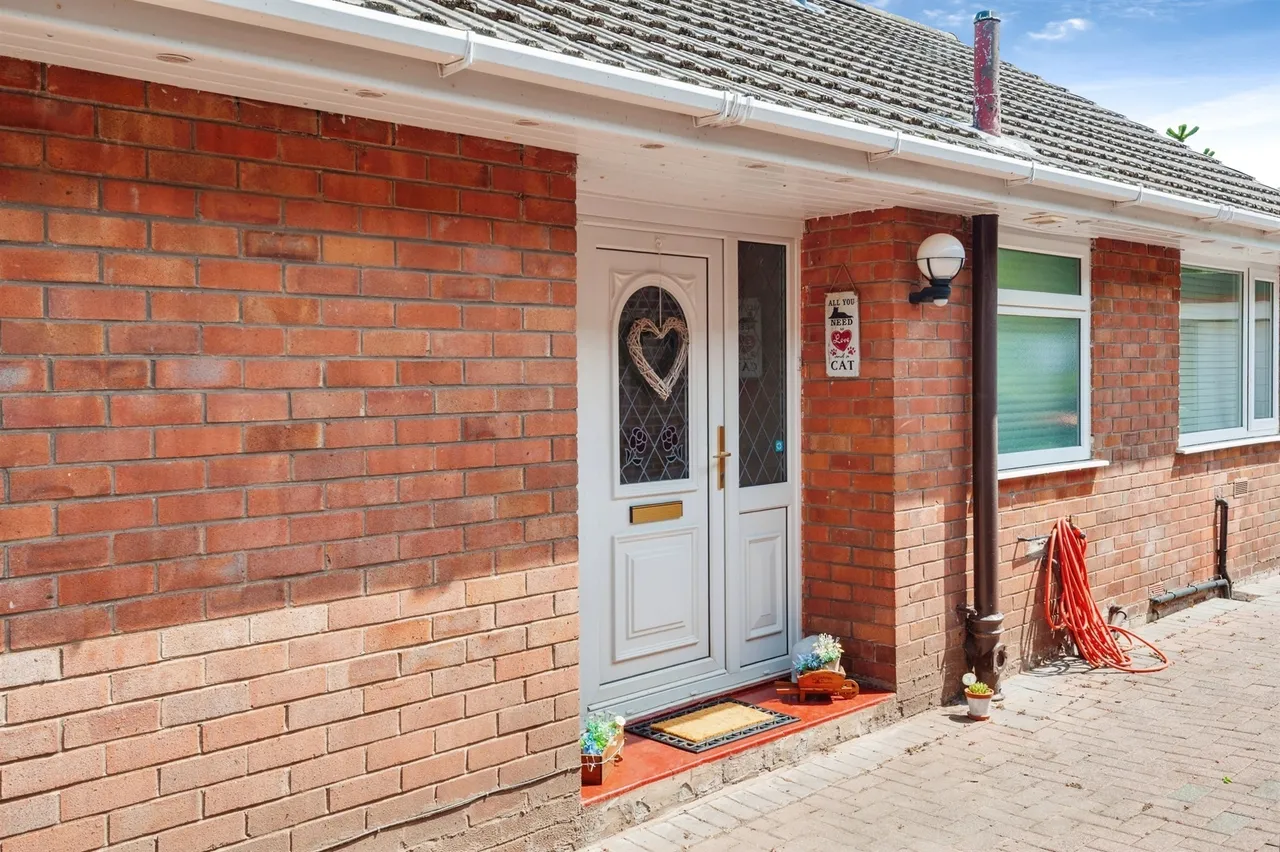 Cambridge Gardens, Helsby, Frodsham, photo 6