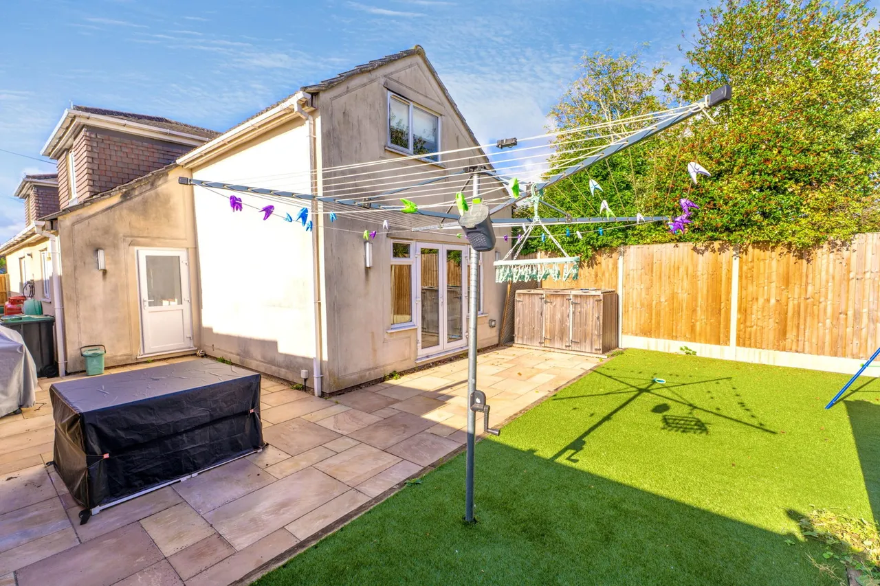 Lucy Lane North, Stanway, CO3, photo 17