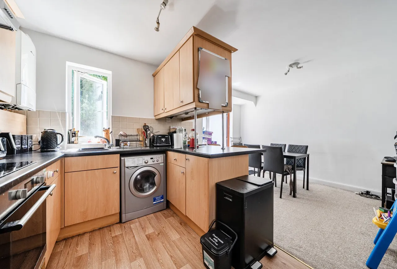 Glenn Avenue, Purley, CR8 2AG, photo 10
