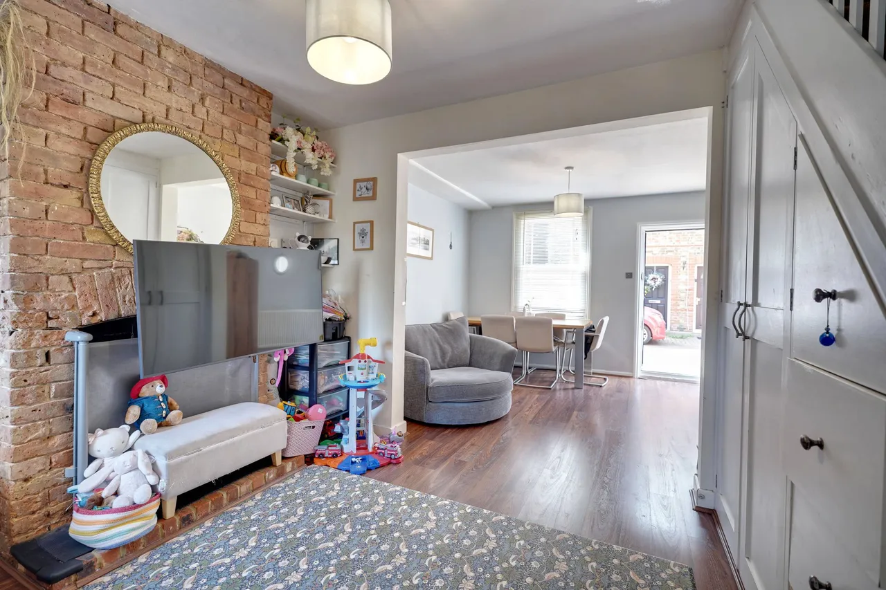 Sidney Terrace, Bishop's Stortford, CM23, photo 4