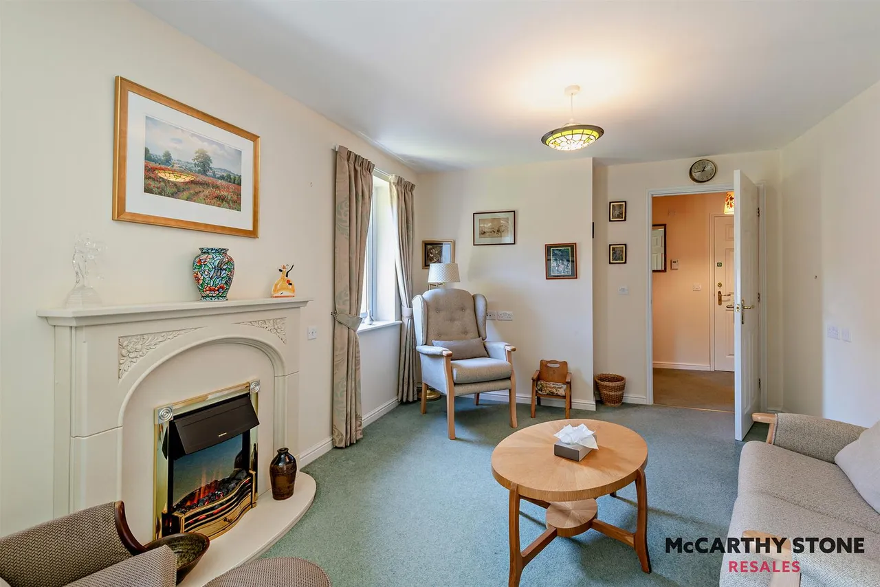 North Road, Retford, DN22, photo 6