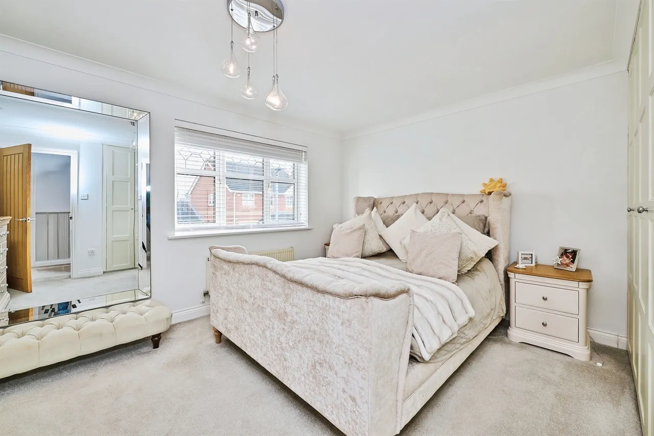 Morgan Close, Yaxley, Peterborough, photo 11