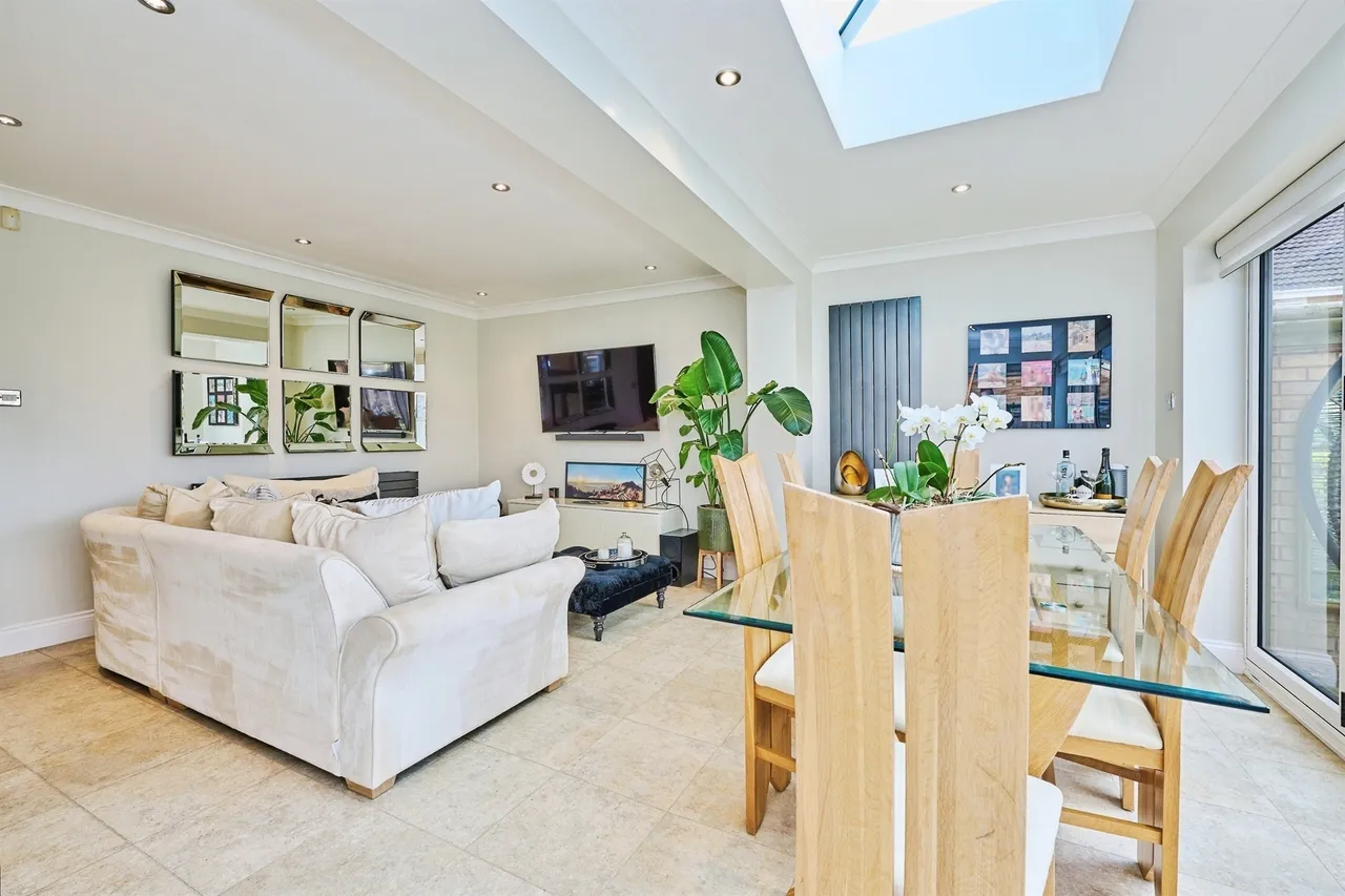 Morgan Close, Yaxley, Peterborough, photo 6