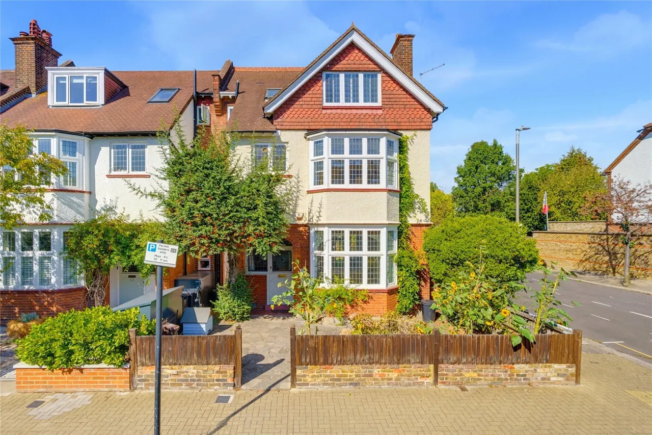 Loxley Road, London, SW18, photo 14