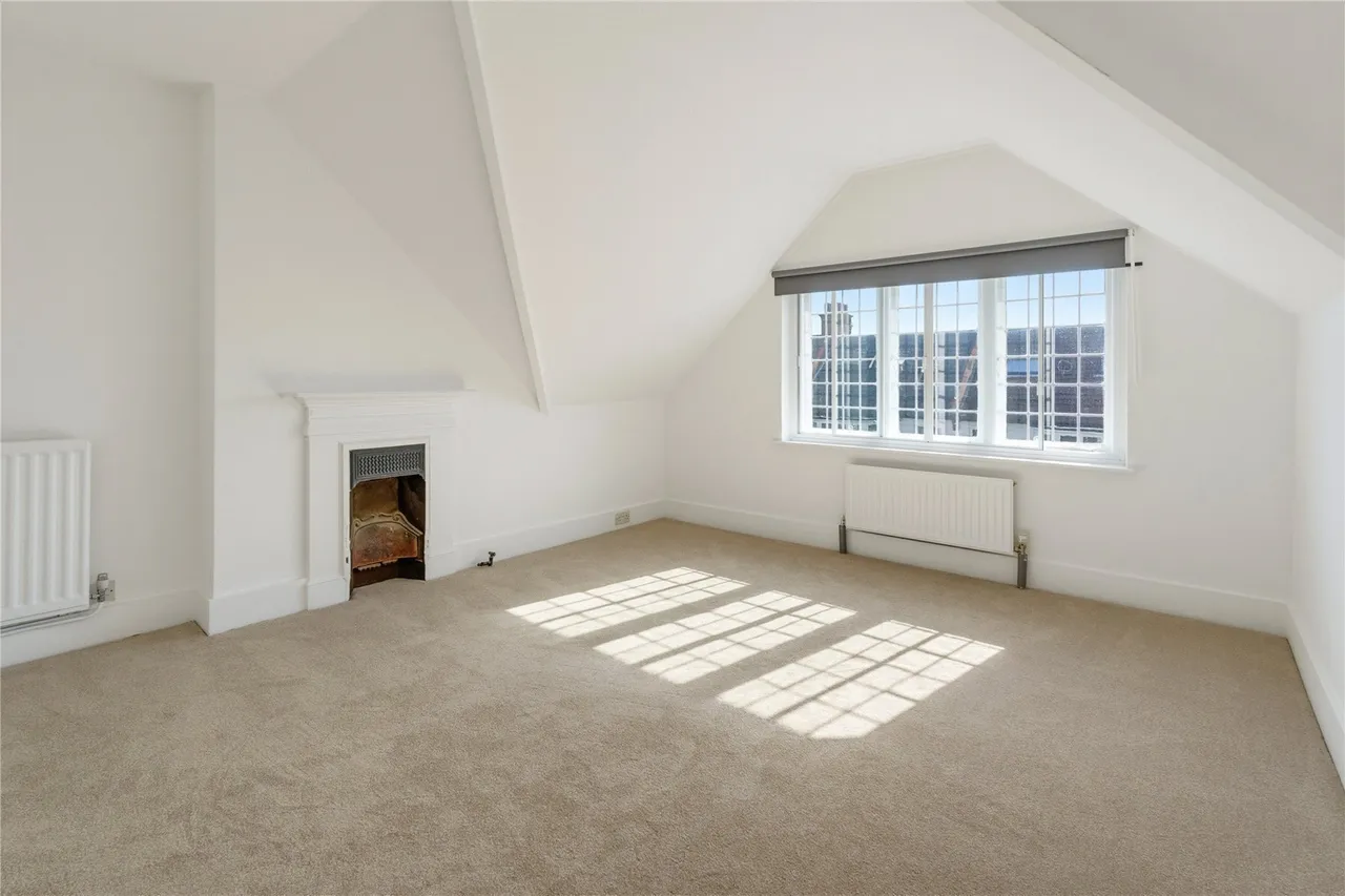 Loxley Road, London, SW18, photo 13