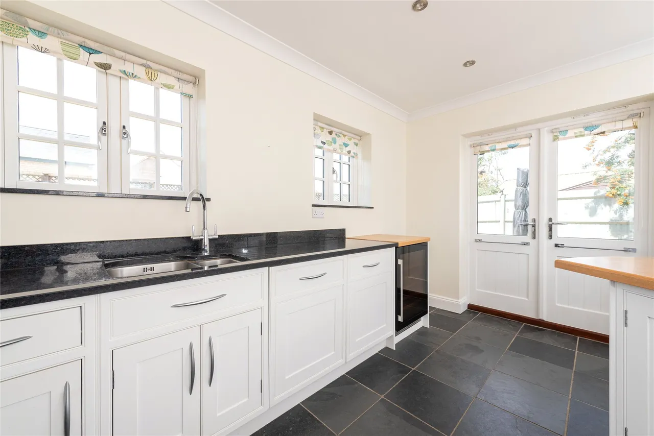 Cuckoo Hill Rise, Hanslope, MK19, photo 5