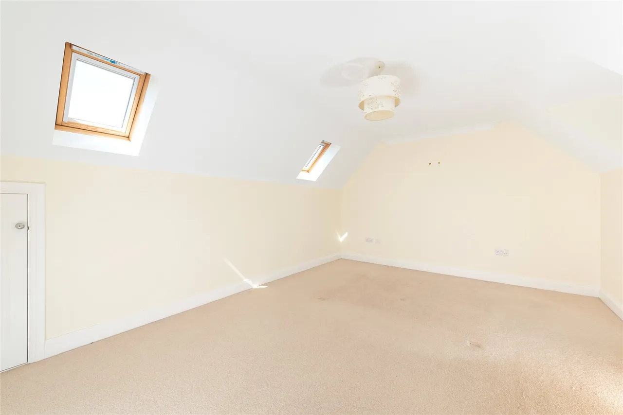 Cuckoo Hill Rise, Hanslope, MK19, photo 13