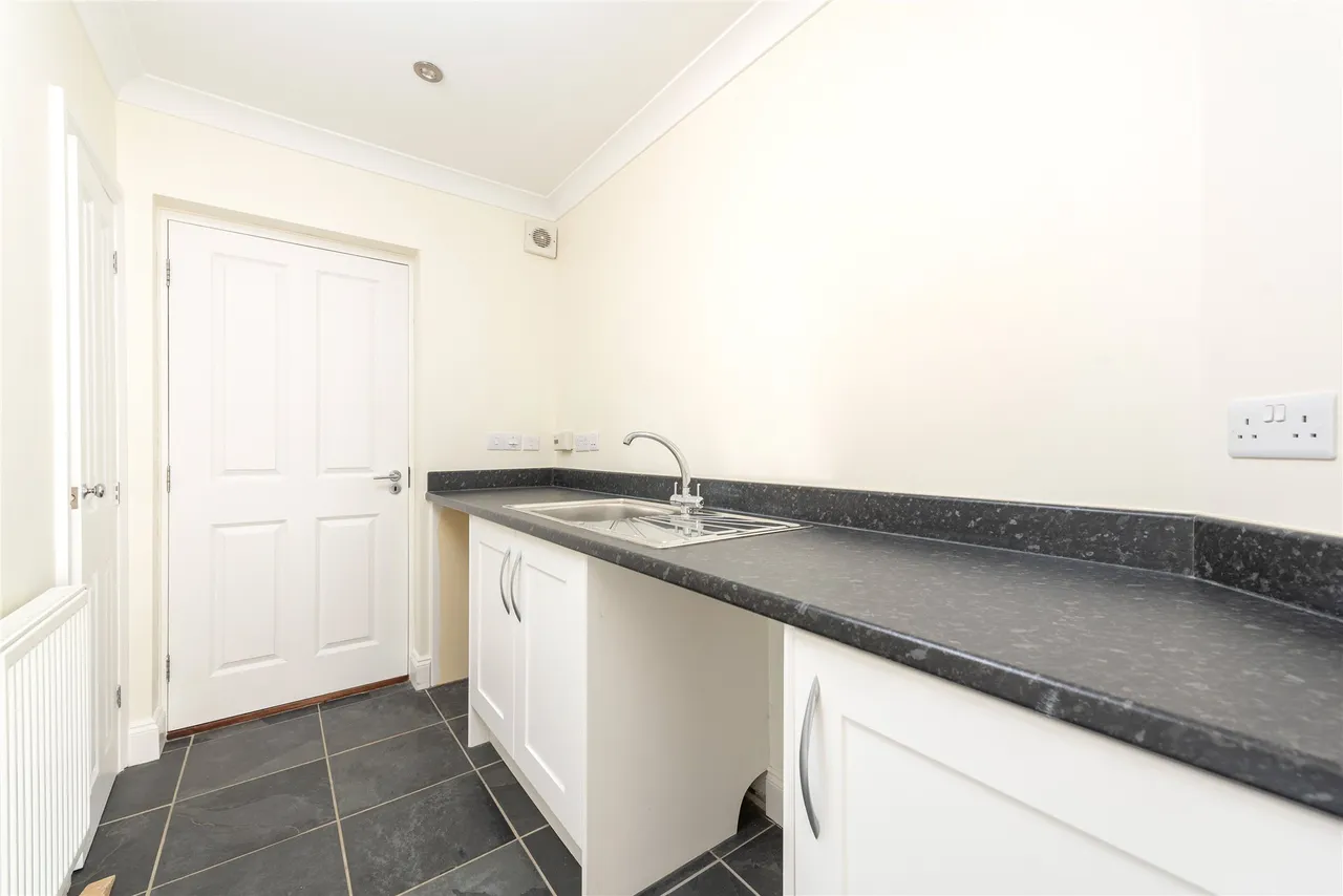 Cuckoo Hill Rise, Hanslope, MK19, photo 6