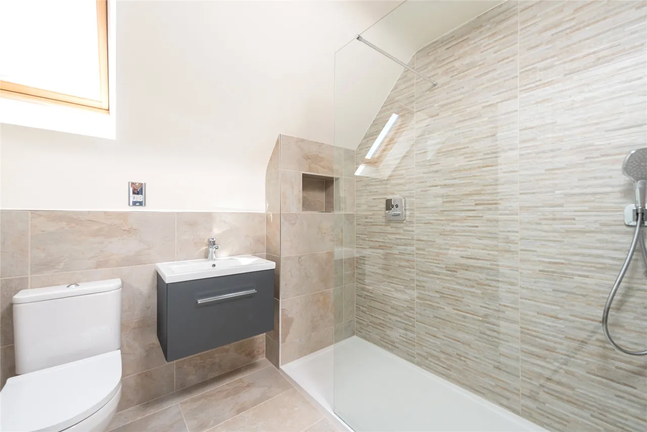 Cuckoo Hill Rise, Hanslope, MK19, photo 12