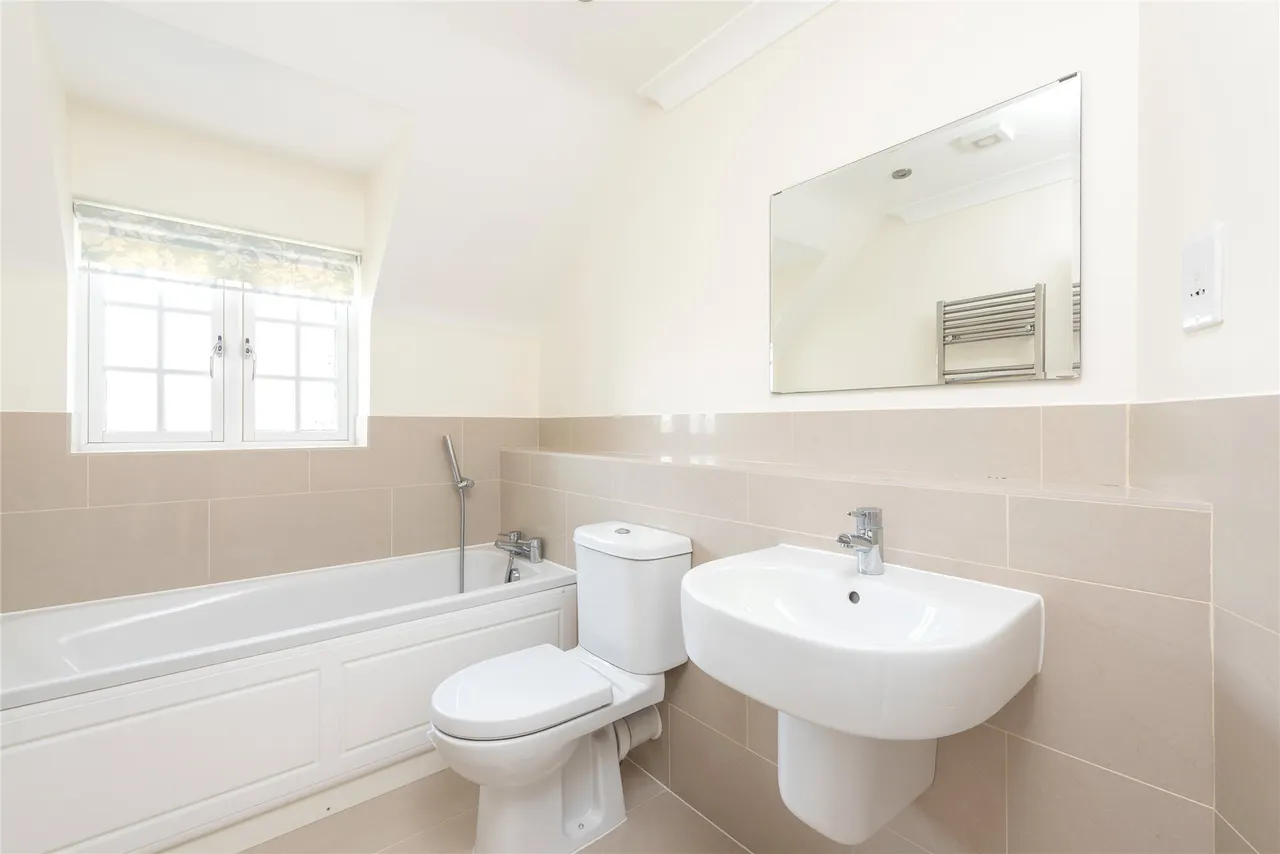 Cuckoo Hill Rise, Hanslope, MK19, photo 15