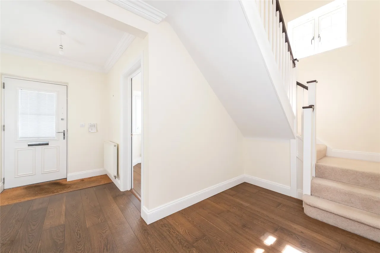 Cuckoo Hill Rise, Hanslope, MK19, photo 9