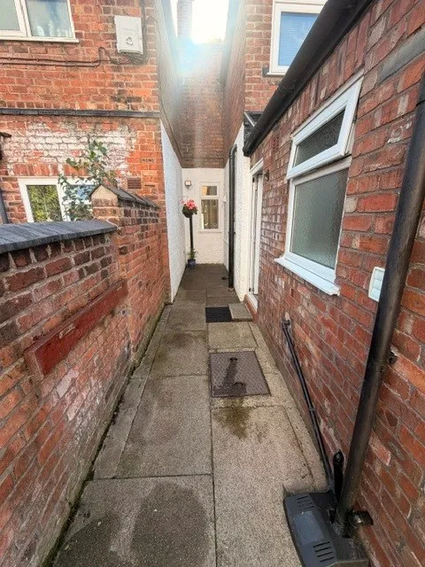Middlewich Road, Northwich, CW9, photo 18