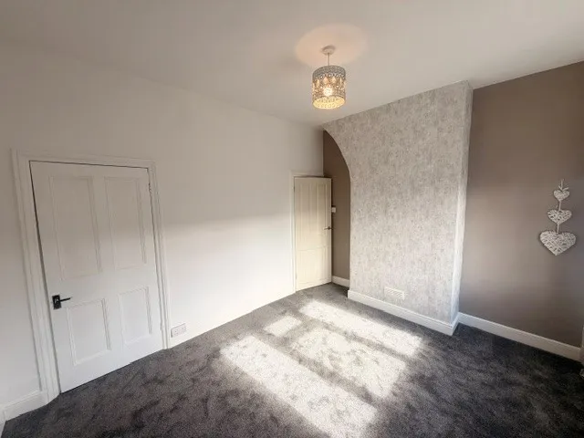 Middlewich Road, Northwich, CW9, photo 12