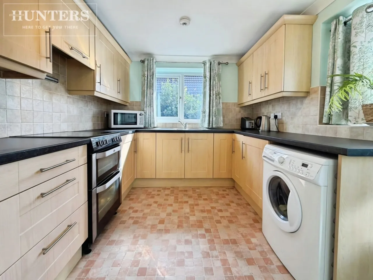 Pendlebury Grove, Hoyland, S74, photo 6