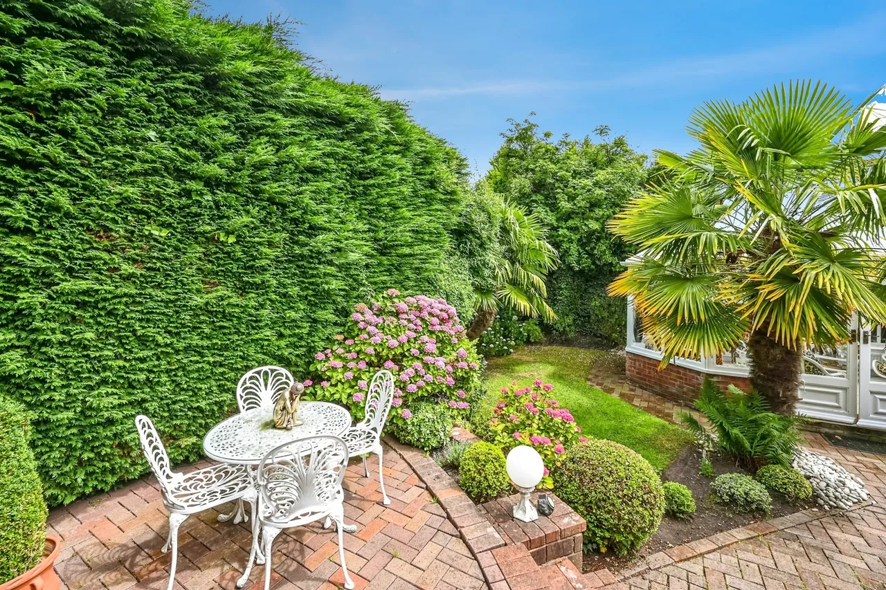 Salisbury Park, Liverpool, L16, photo 12
