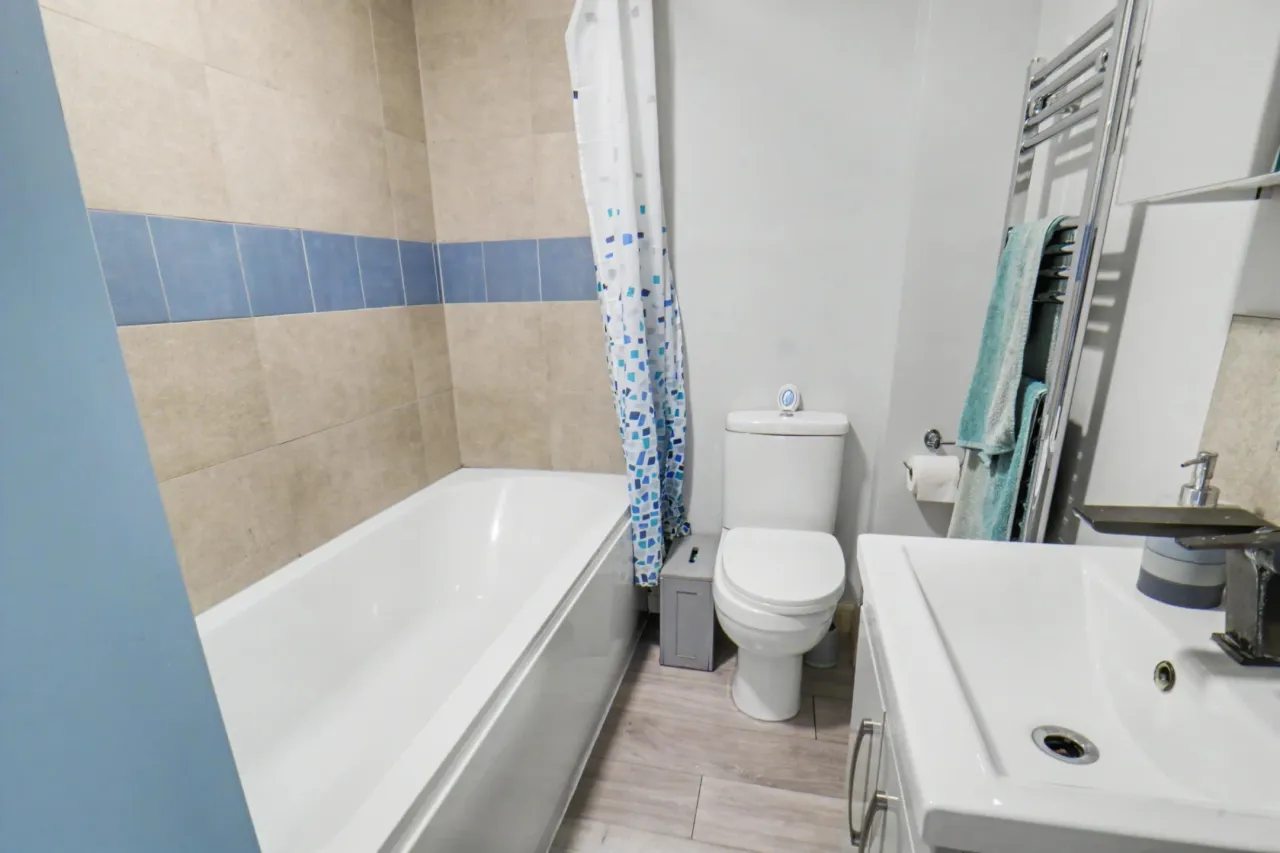 Chestnut Road, Tasburgh, photo 13