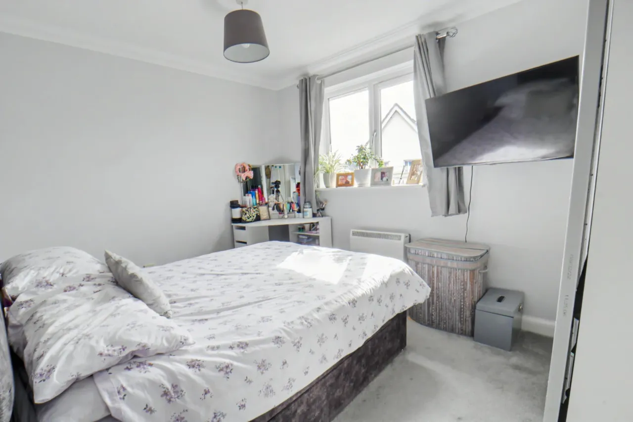 2 bed property for sale, Chestnut Road, Tasburgh