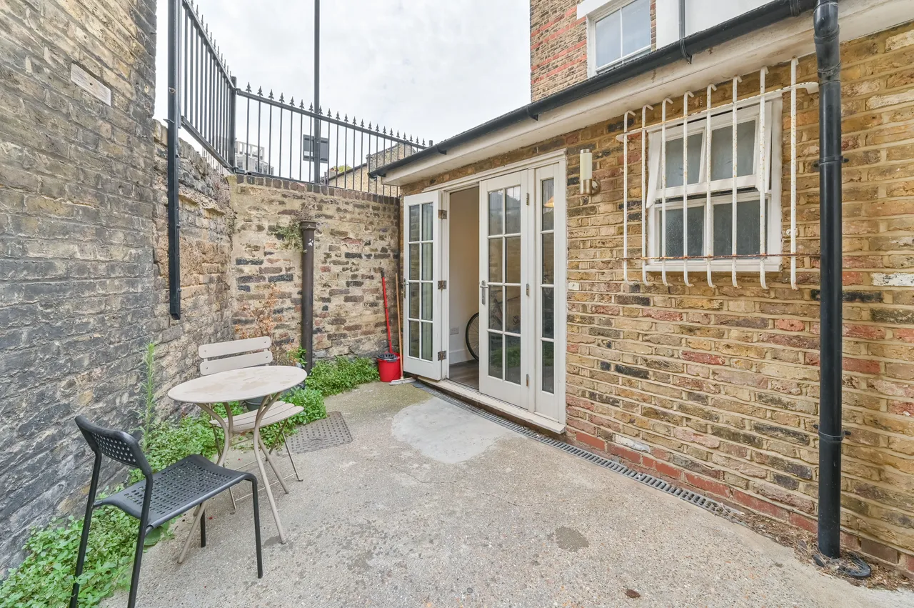 16 Flaxman Road, London, photo 7