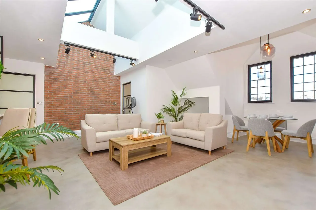 The Carriage House, 88 Grosvenor Road, Tunbridge Wells, Kent, TN1 2AX, photo 8