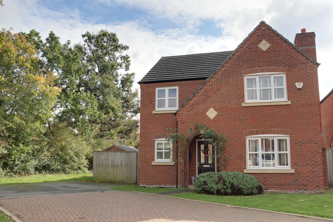 Cranage Place, Middlewich, photo 2