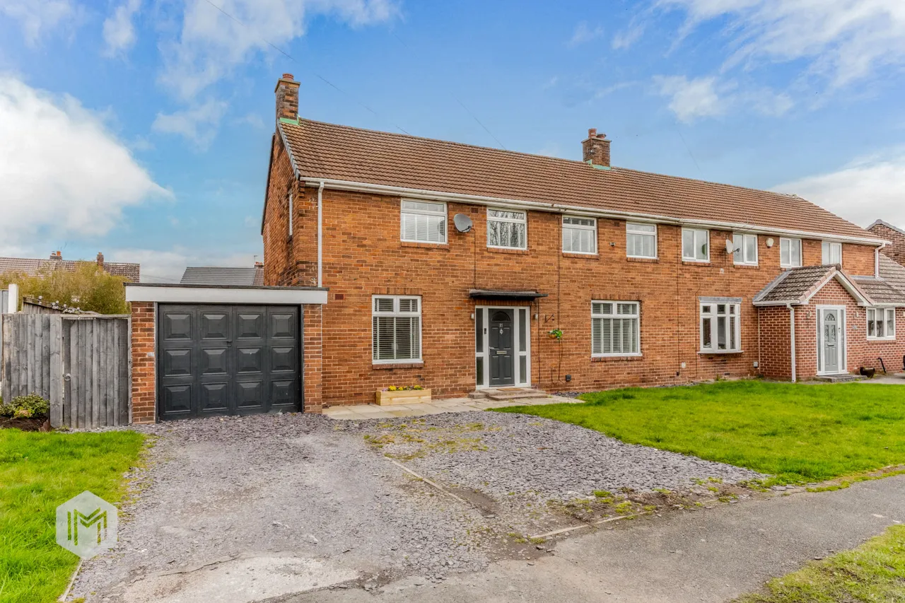 4 bed house for sale — York Avenue, Culcheth, Warrington, WA3 5RL