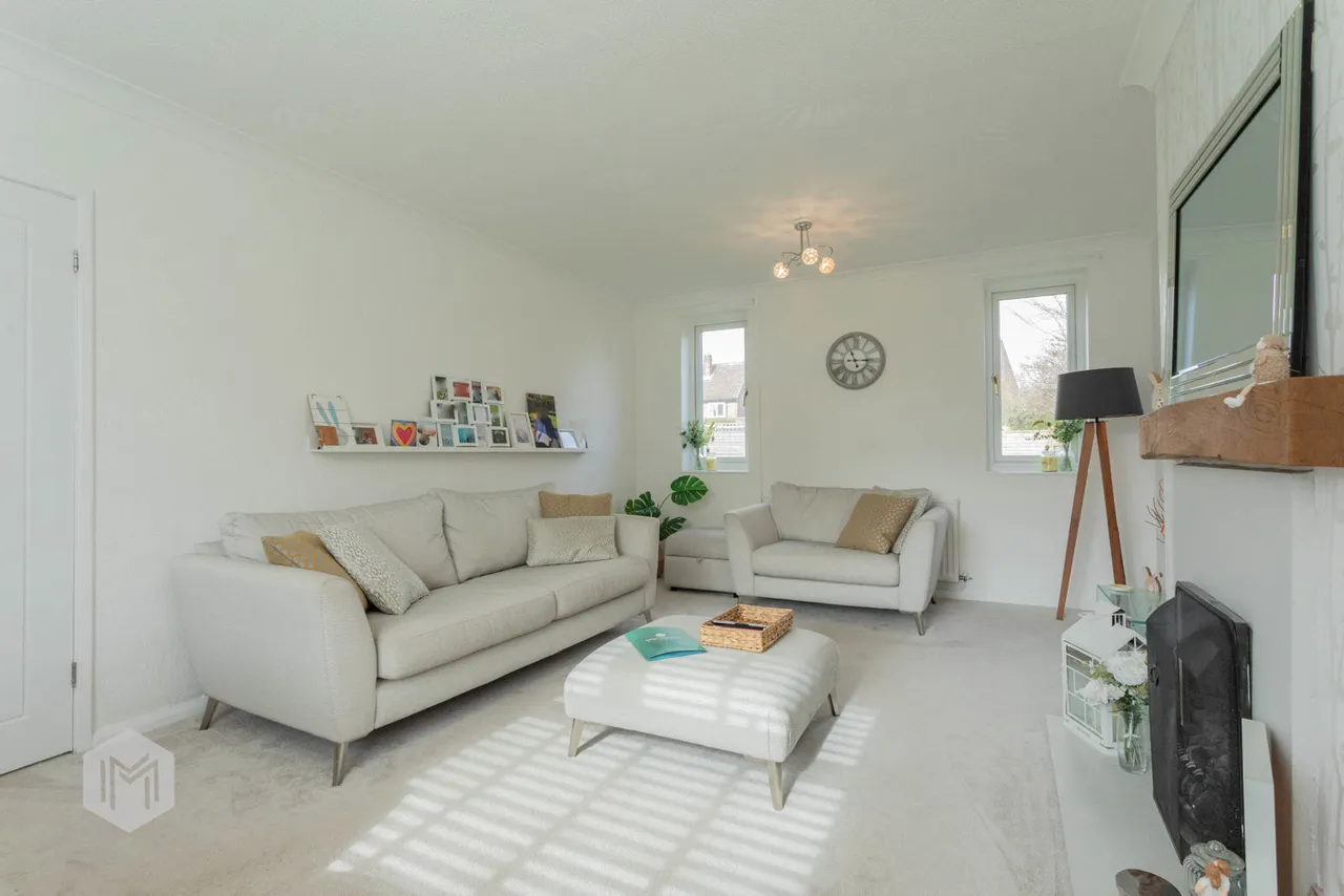 York Avenue, Culcheth, Warrington, WA3 5RL, photo 16