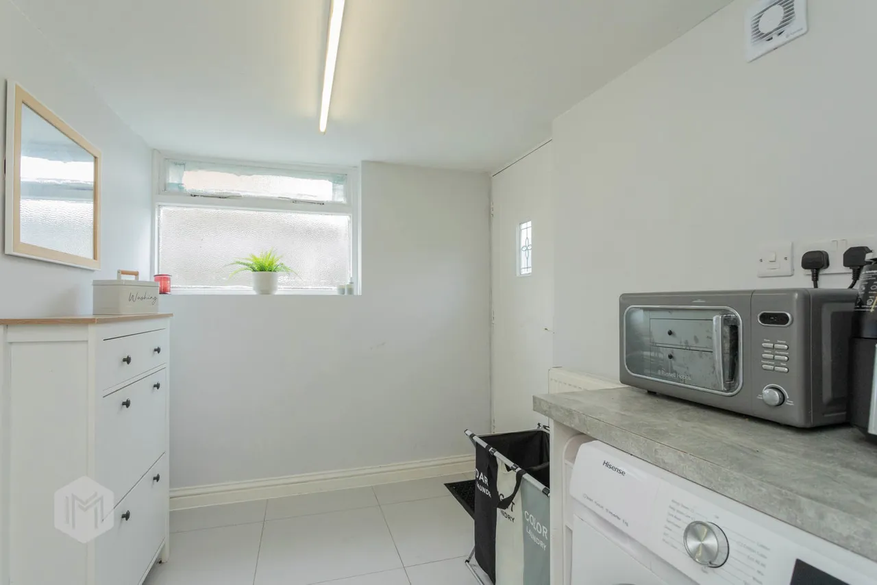 York Avenue, Culcheth, Warrington, WA3 5RL, photo 25