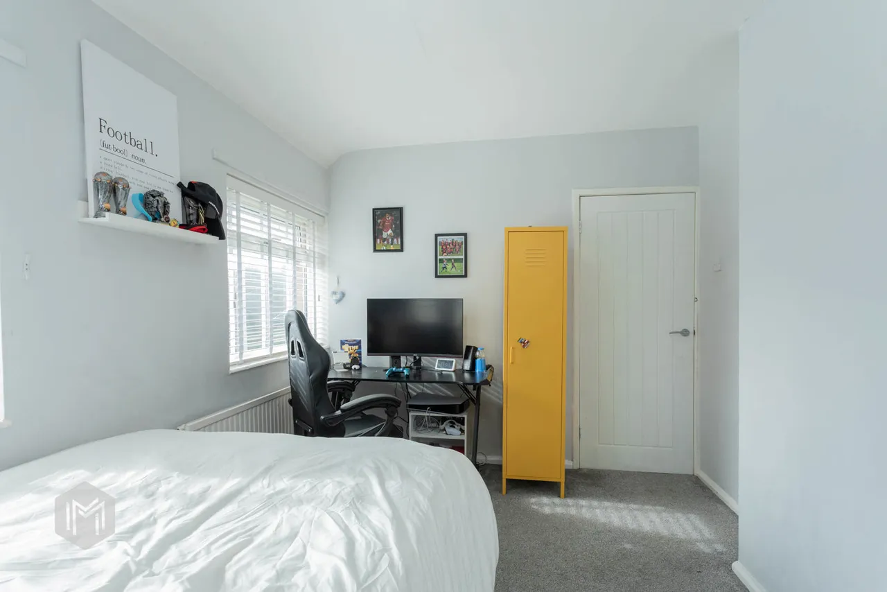 York Avenue, Culcheth, Warrington, WA3 5RL, photo 31