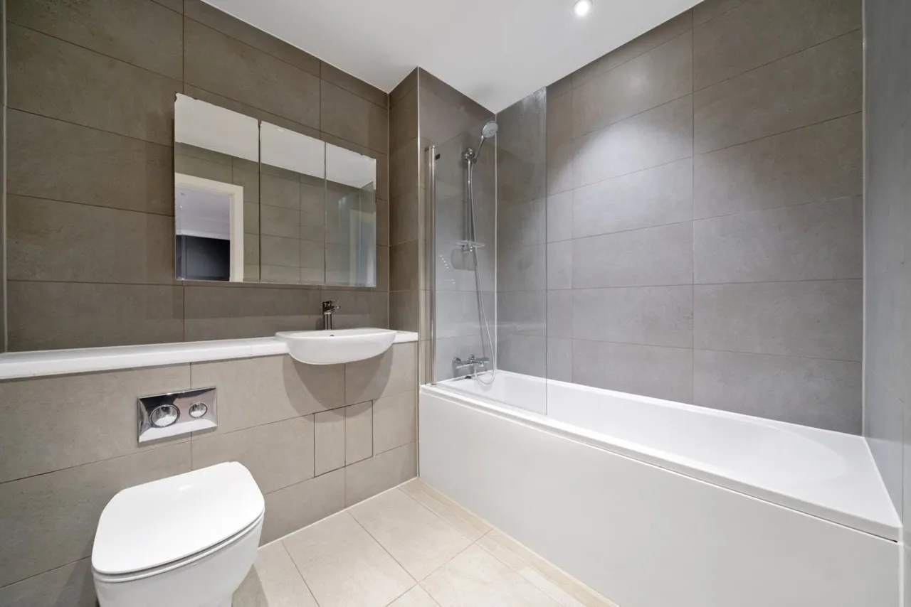 Parkes Street, London, E20, photo 3