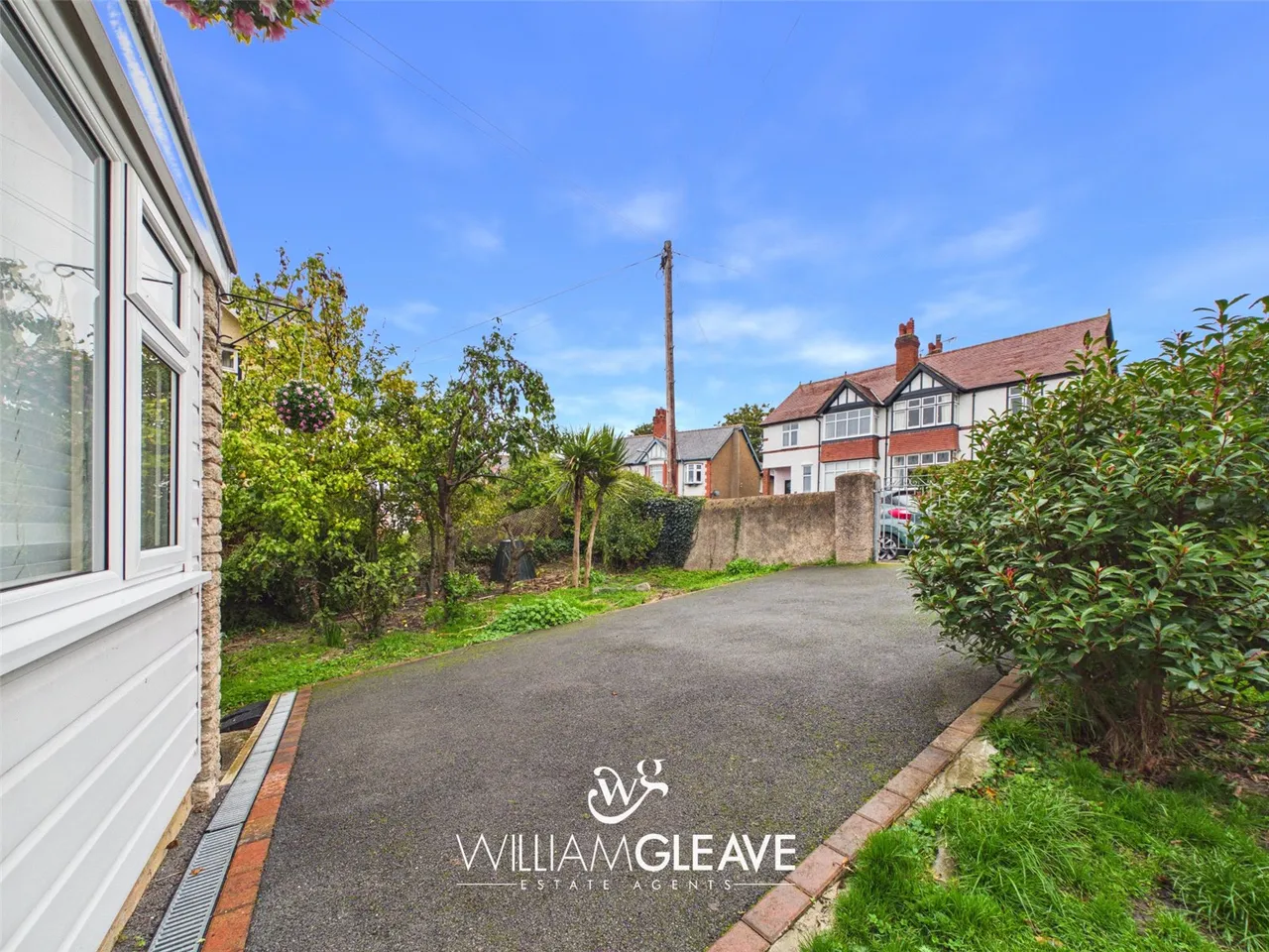 York Road, Colwyn Bay, LL29, photo 26